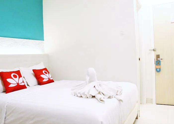 Zen Rooms Pasar Ikan Losari